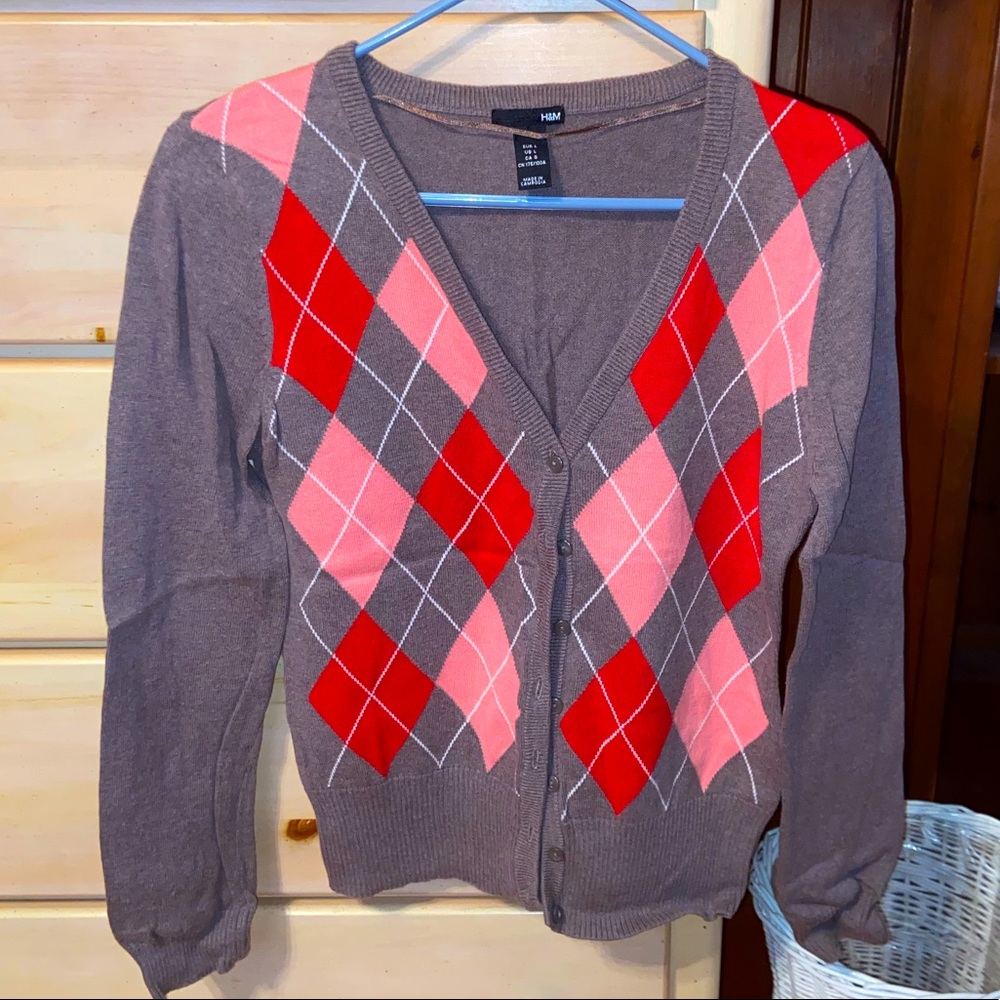 H&M ARGYLE CARDIGAN
